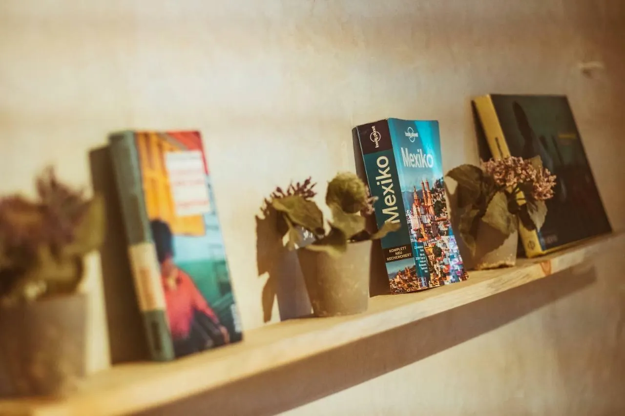 Tequilita Hostel & Suites 普拉亚卡门