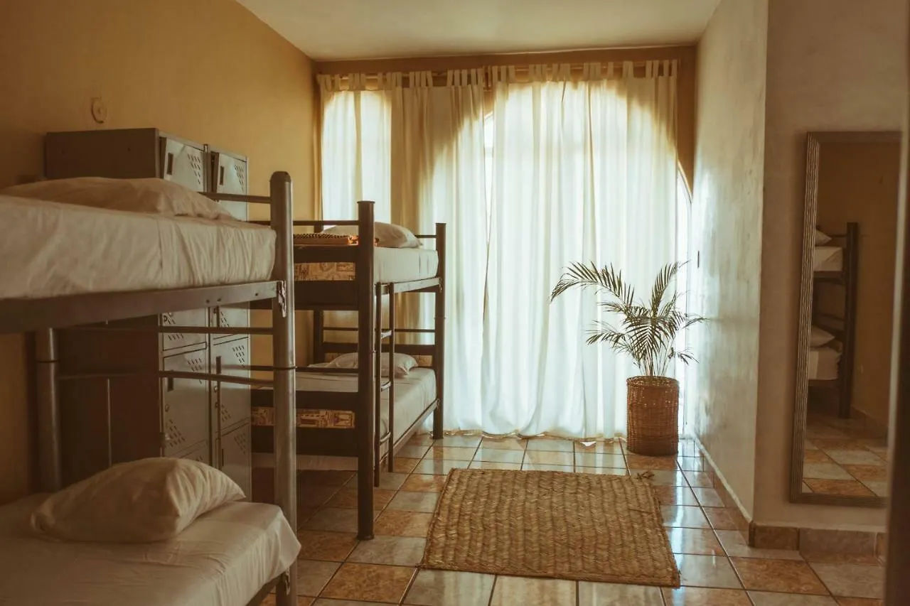 Tequilita Hostel & Suites Playa del Carmen